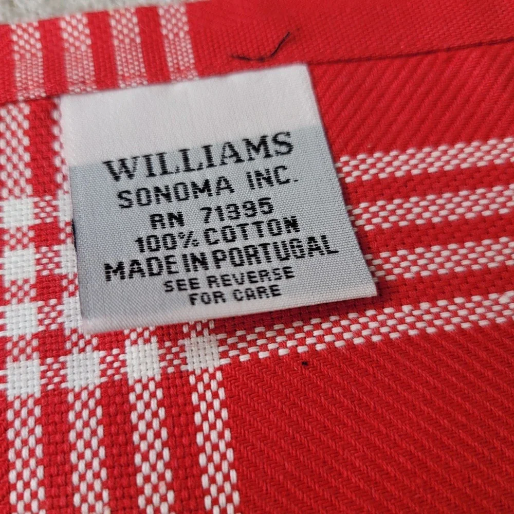 Williams Sonoma 70x90 Tablecloth w/ 4 Matching Napkins Red White Picnic Spring